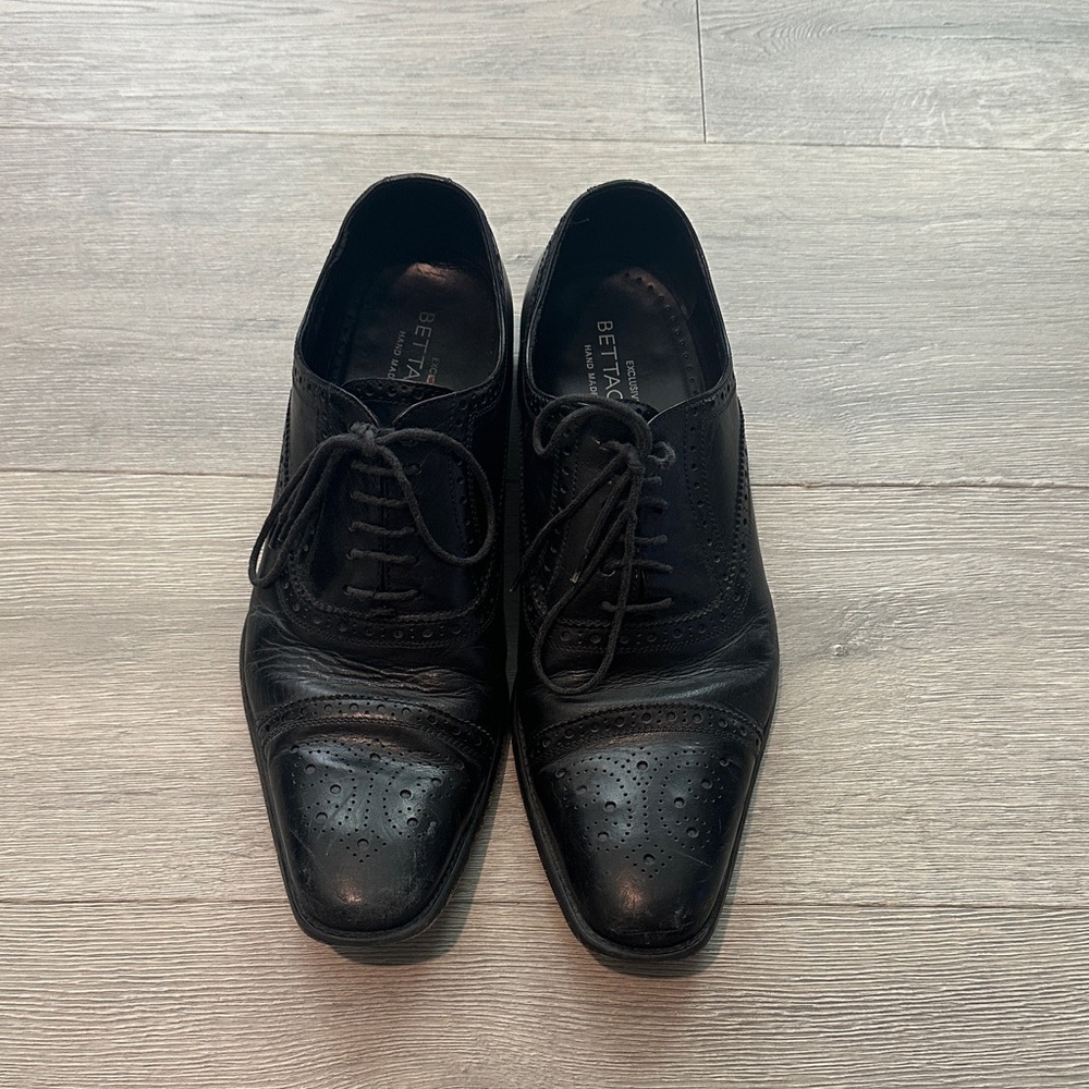 Bettaccini Black Leather Men's Dress Shoes